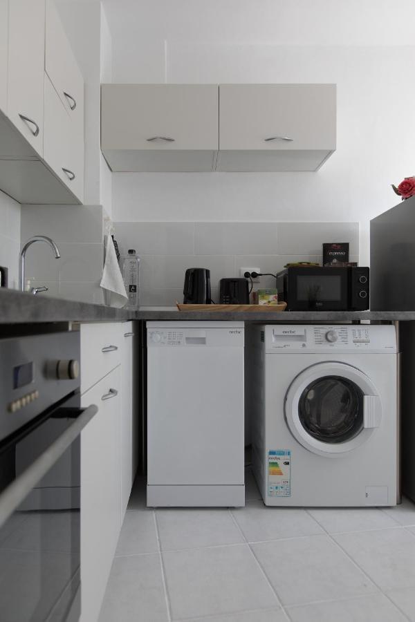 Lion'S Unirii Apartment ブカレスト エクステリア 写真